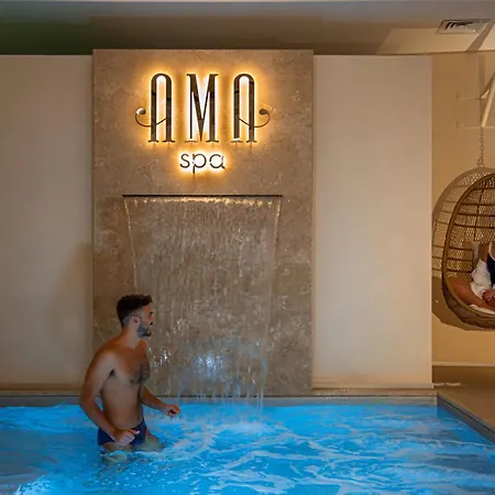 Hotel Costamante & 4*